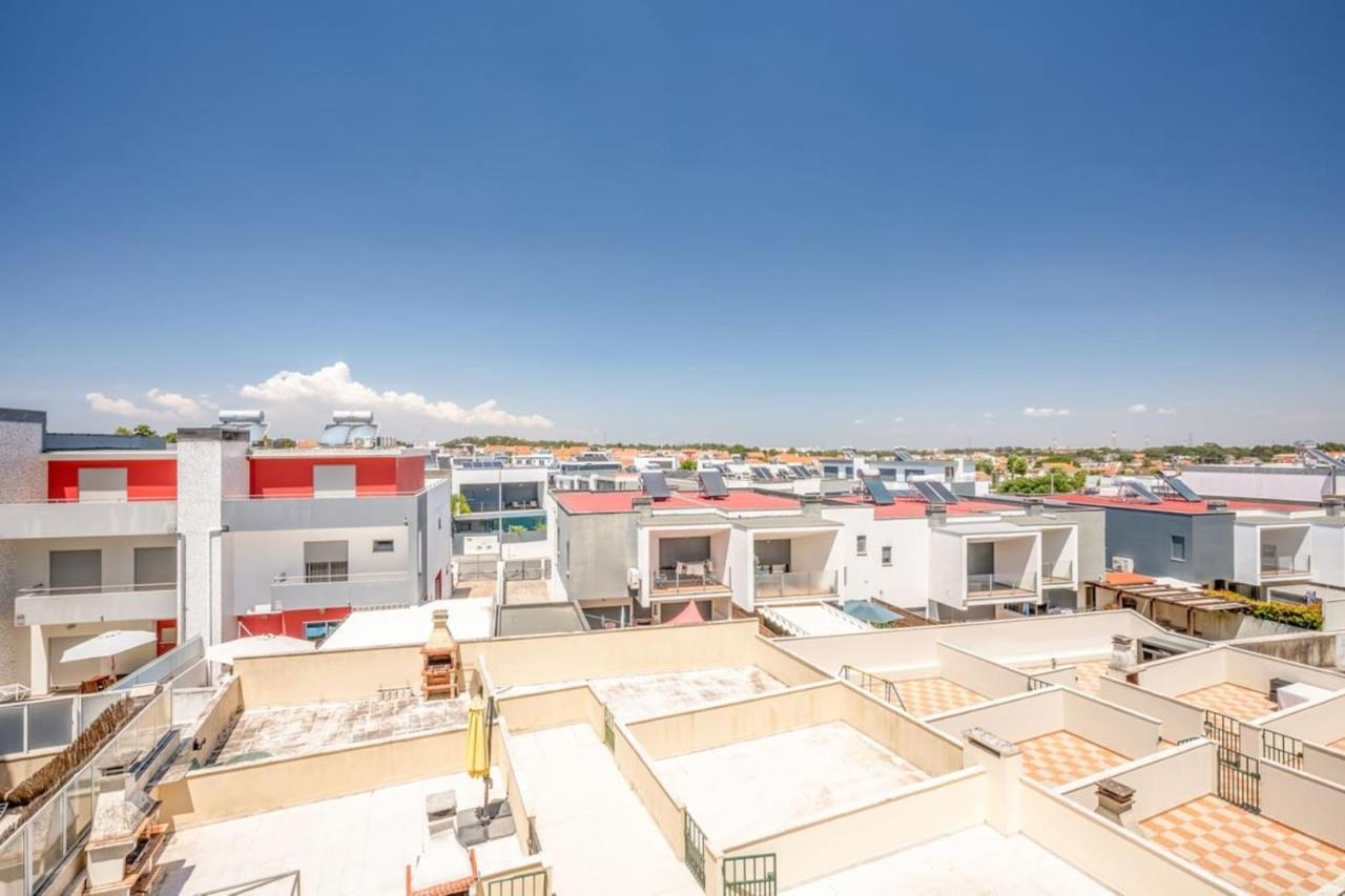 Guestready - Caparica Beach Lover'S Dream ชาร์เนกา ภายนอก รูปภาพ